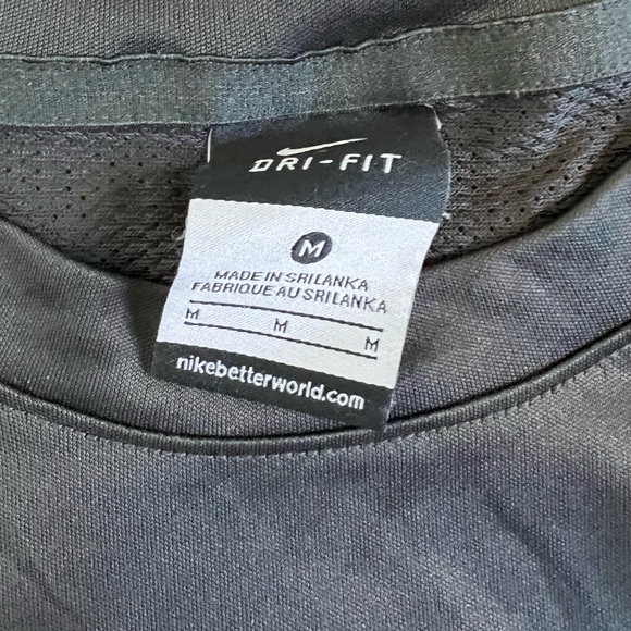 Nike dri-fit soccer shirt, black, grey and red with vents on backside. Sz. M - Picture 6 of 7